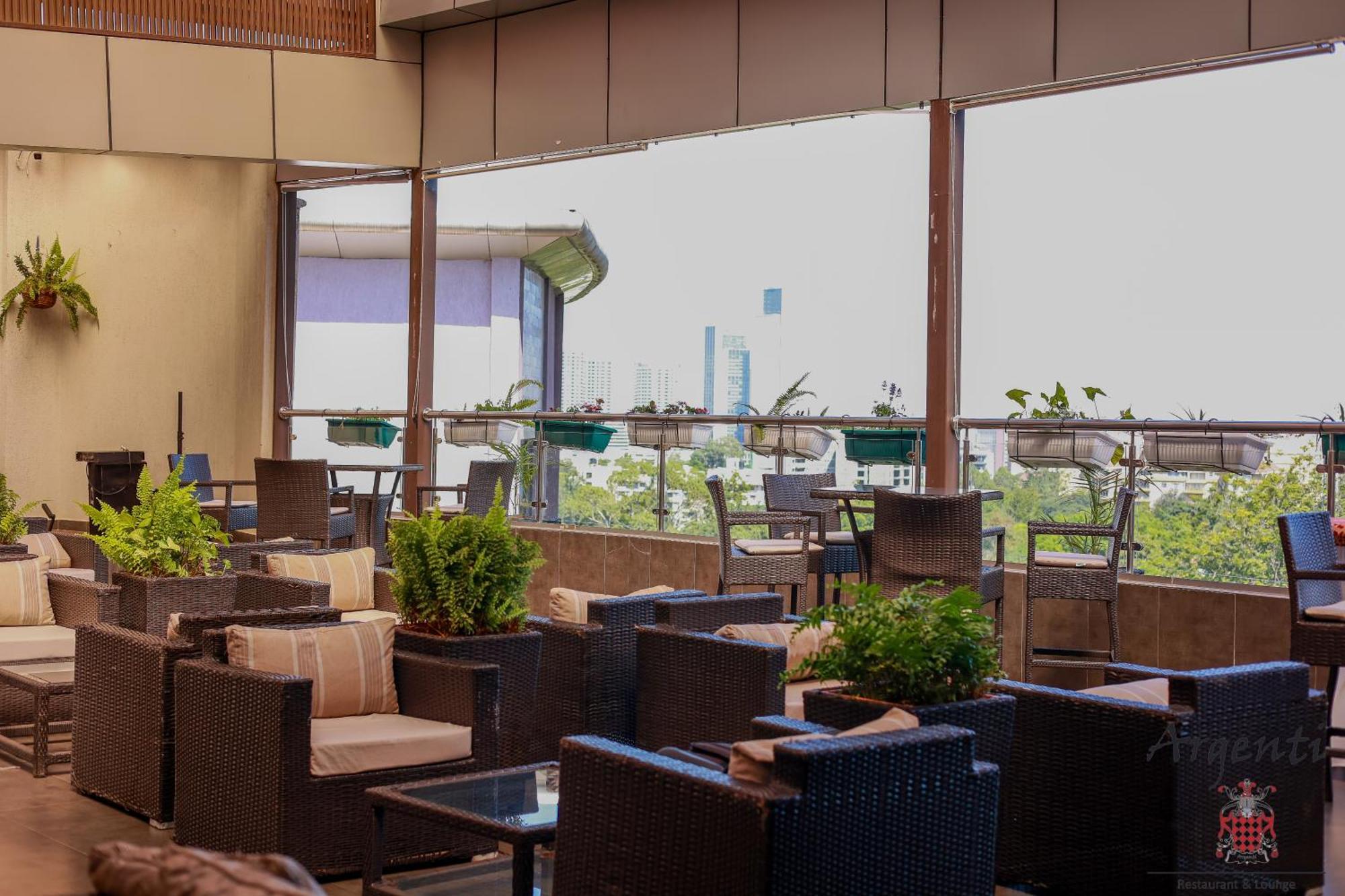 Gemsuites Riverside Serviced Apartments And Hotel, Nairobi Exterior photo